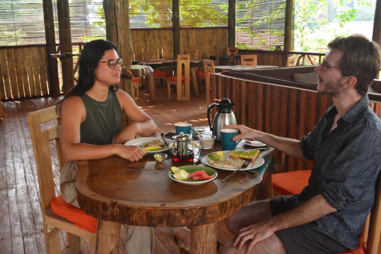 הוסטל Jinja Backpackers מראה חיצוני תמונה
