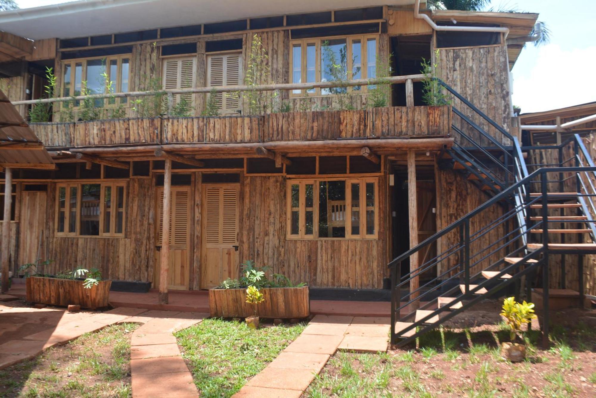 הוסטל Jinja Backpackers מראה חיצוני תמונה