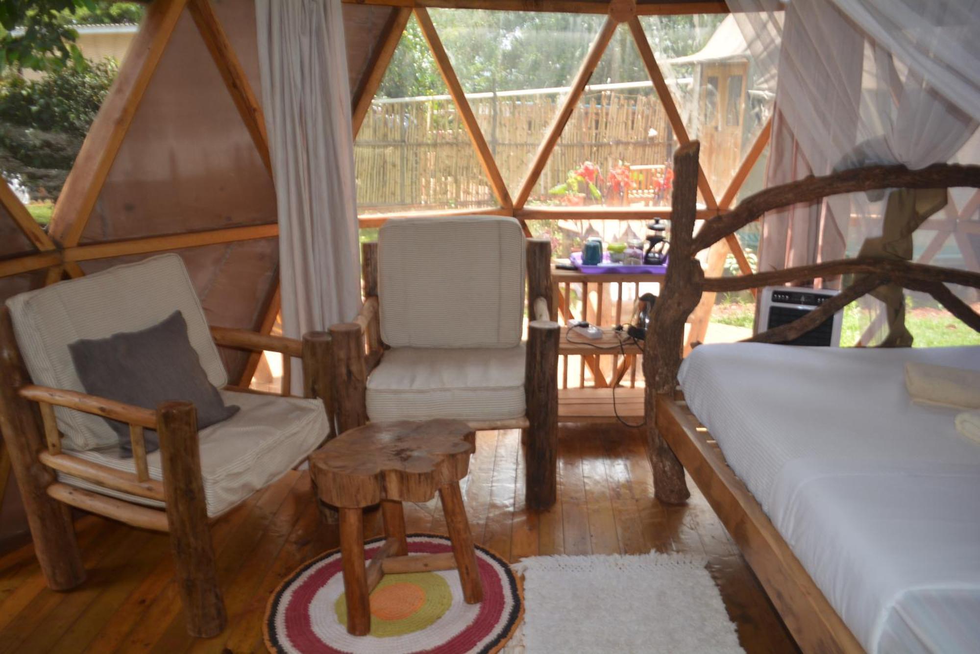 הוסטל Jinja Backpackers מראה חיצוני תמונה