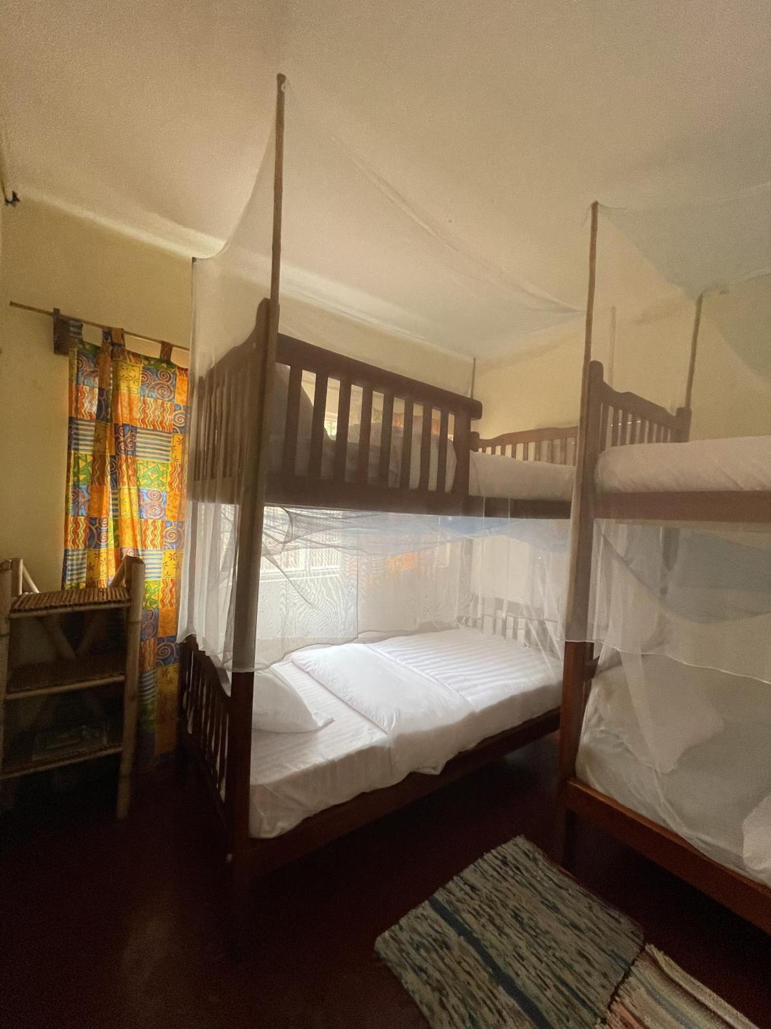 הוסטל Jinja Backpackers חדר תמונה